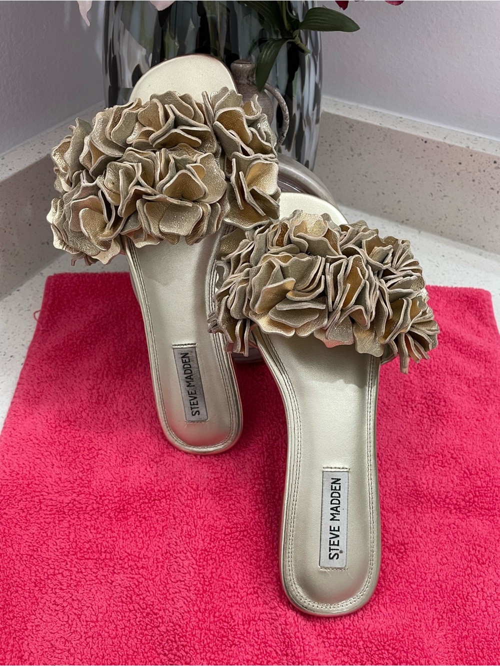 Steve Madden Flo Gold Floral Ruffle Slide Sandals